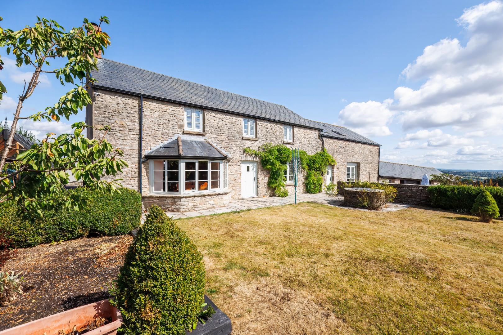 Warren Farm, Pendoylan, Nr Cowbridge, Vale of Glamorgan, CF71 7UJ